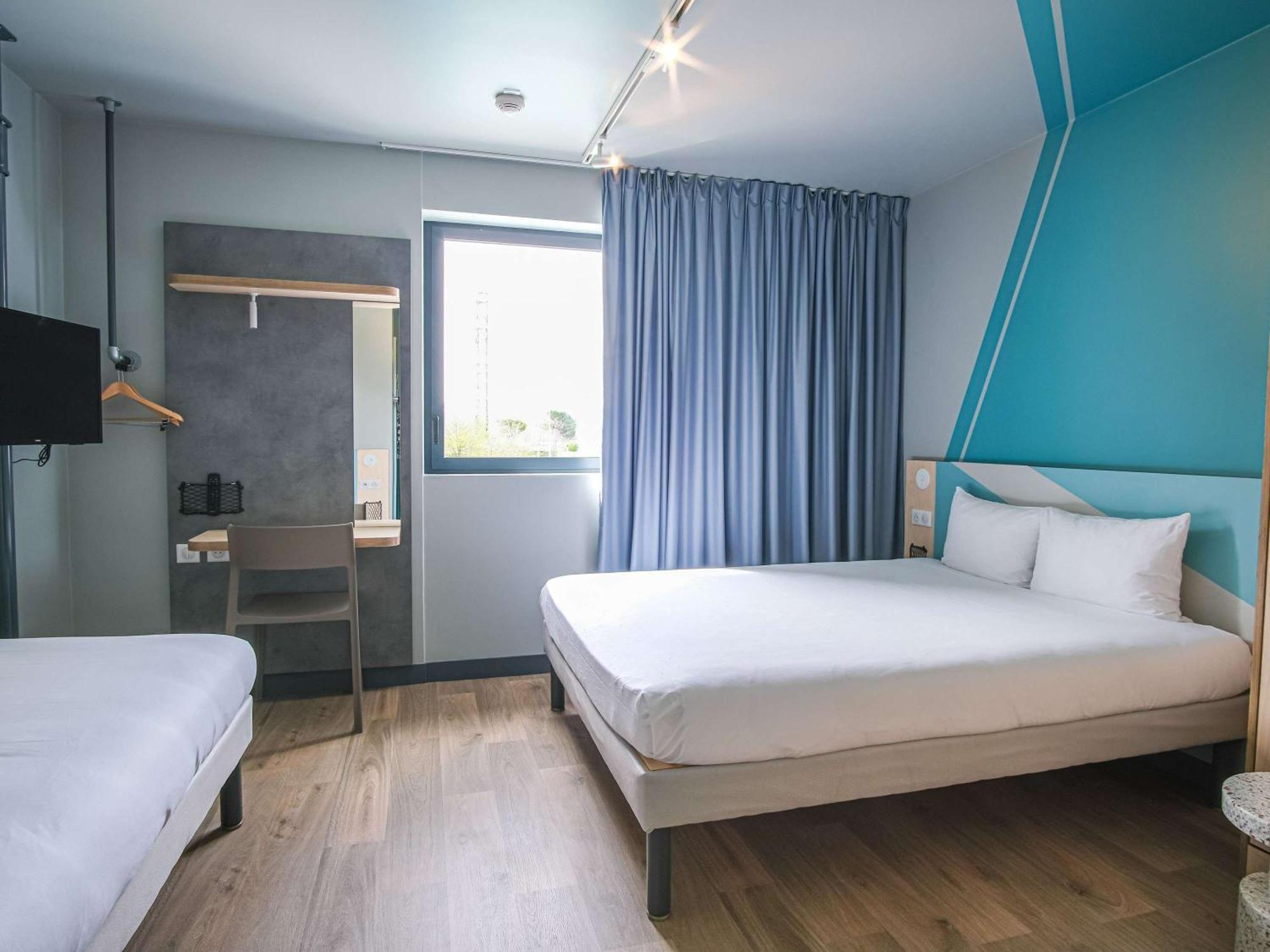 Ibis Budget Toulouse Labege Exterior photo